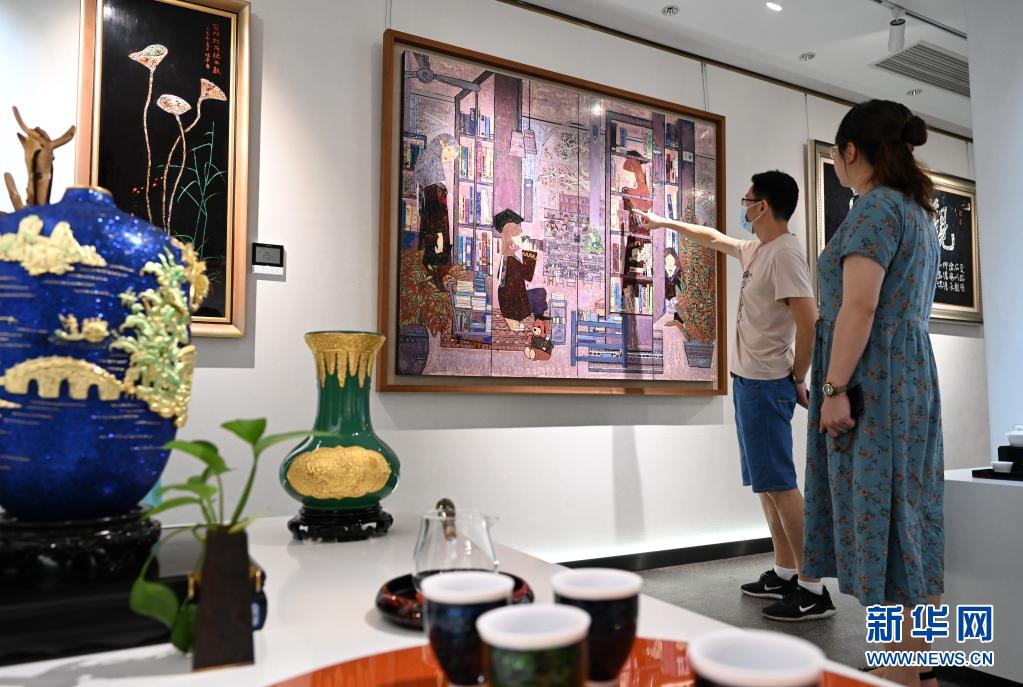 福建福州：现代漆画的传承与发展